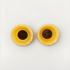 Sunflower Dishes 8” Vintage Raised Edges